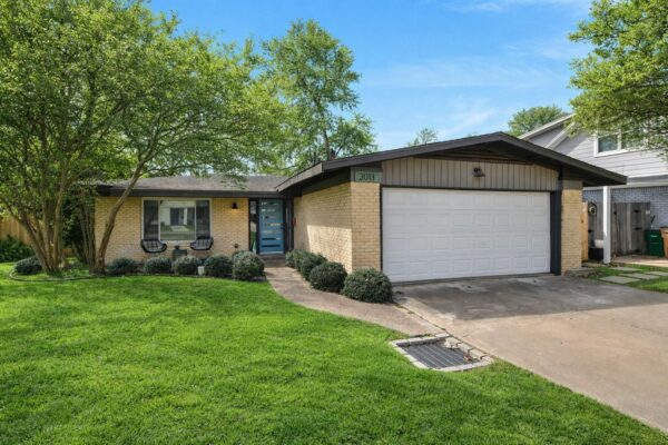 3013 W Terrace Dr, Austin