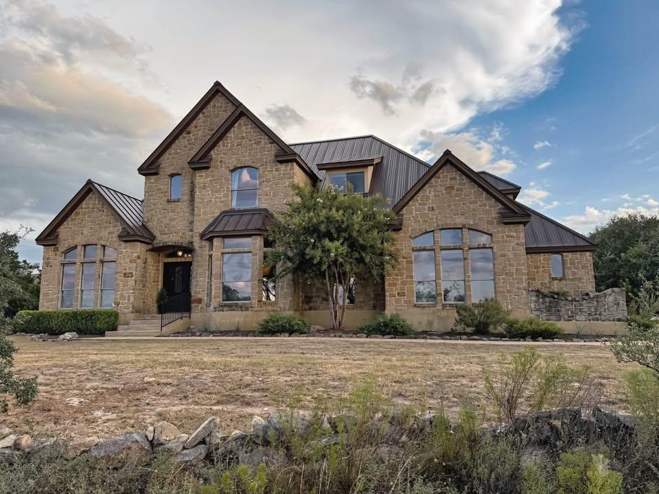 20305 Haystack Cv, Spicewood, TX 78669