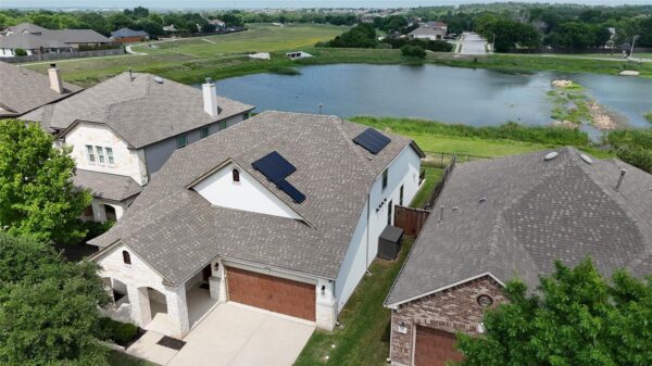 1408 Bovina Dr, Leander