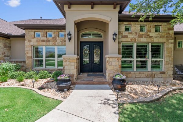 104 Adobe Cv, Georgetown