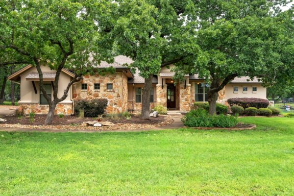 216 Independence Dr, Georgetown