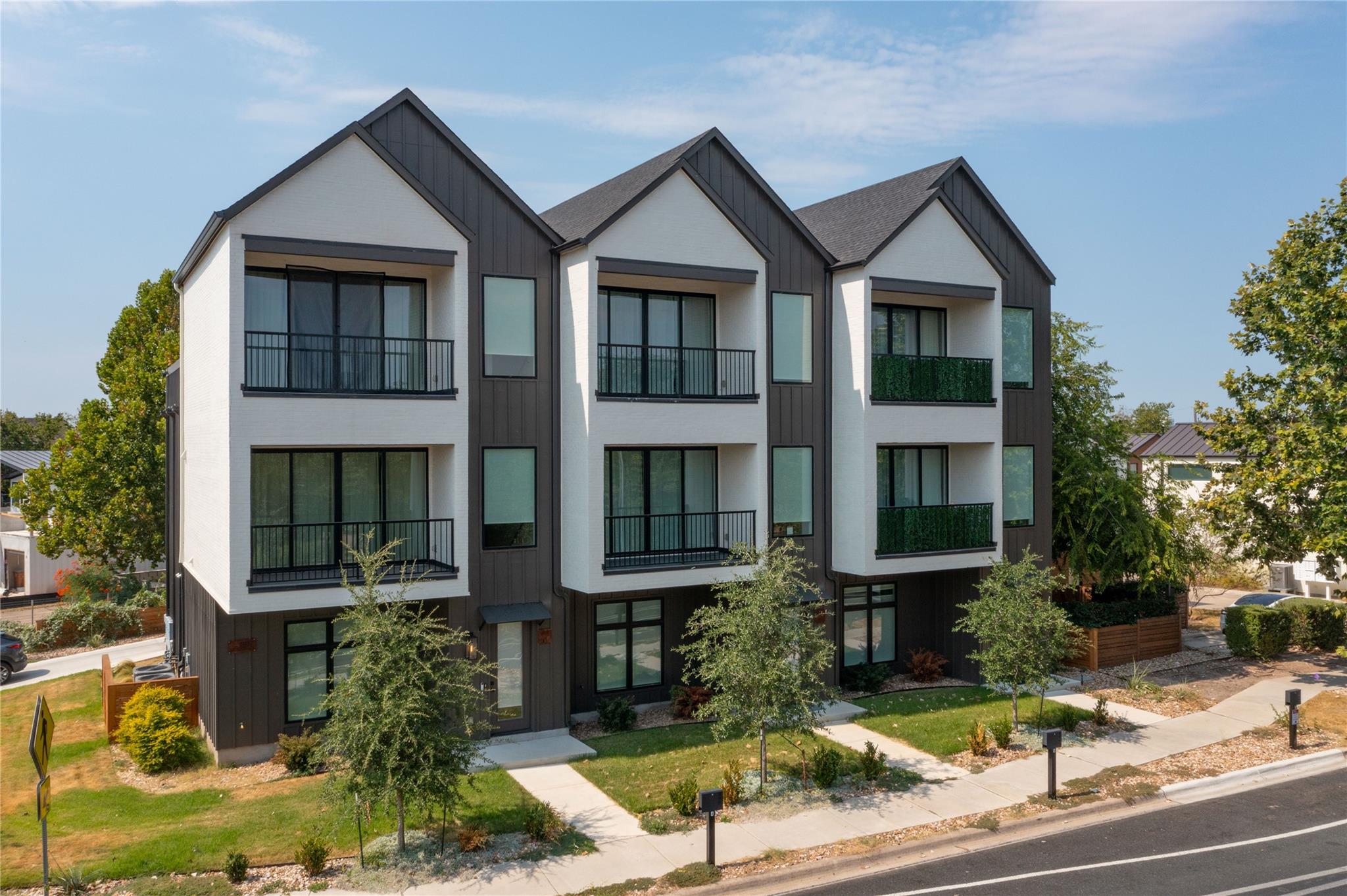 1937 E 38th 1/2 St #A, Austin, TX 78723