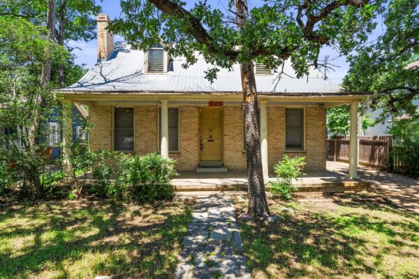 3108 Robinson Ave, Austin