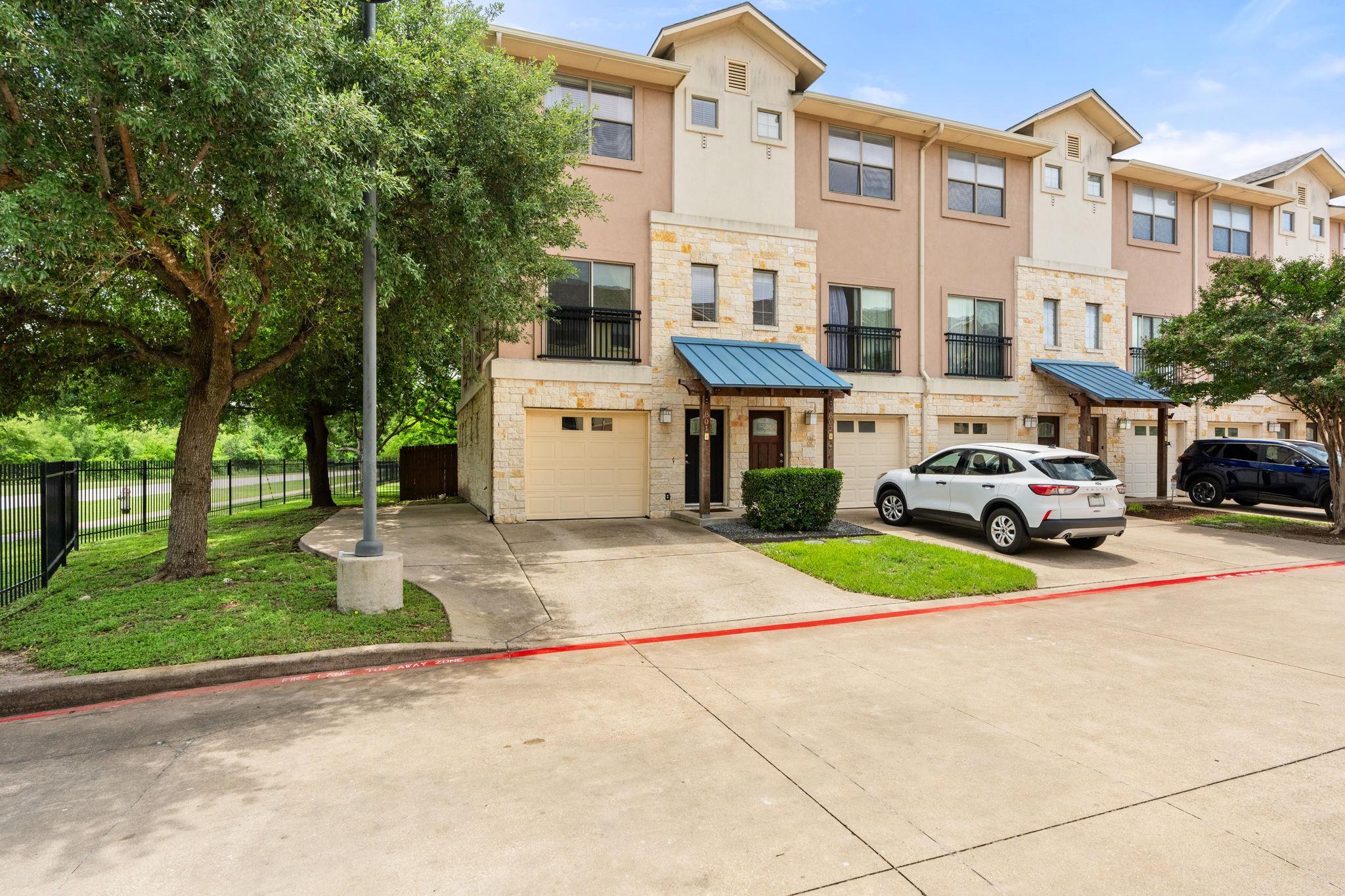 13420 Lyndhurst St #801, Austin, TX 78729