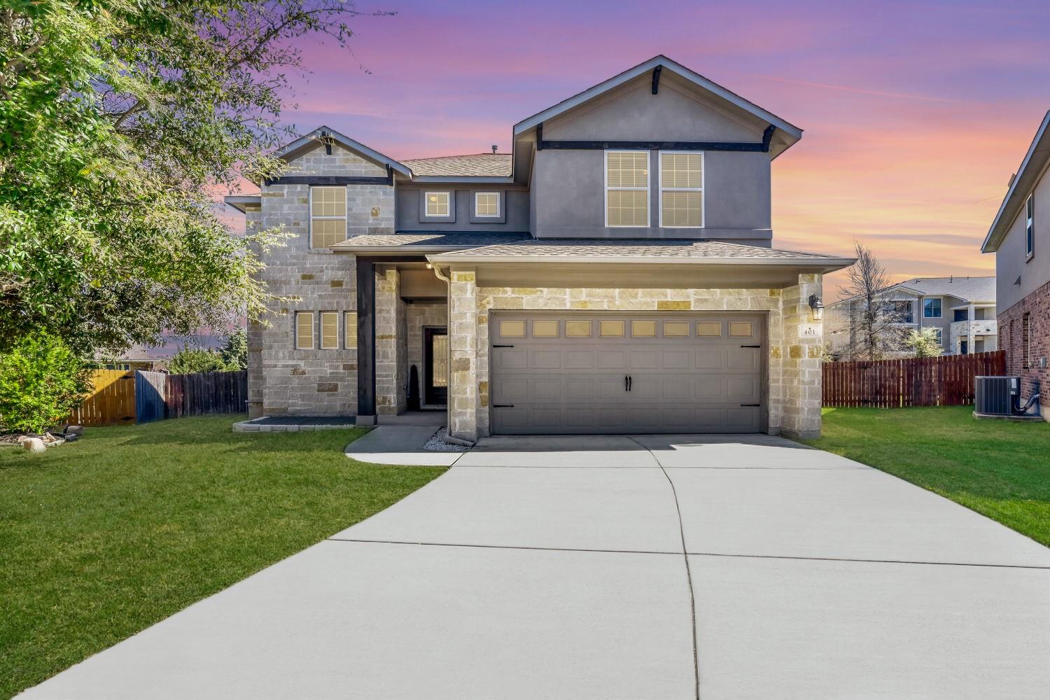 401 Pecan Bayou Ct, Leander
