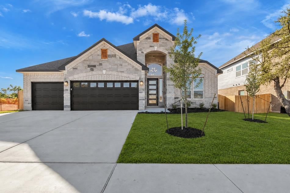 244 Shining Spark Trl, Cedar Creek, TX 78612