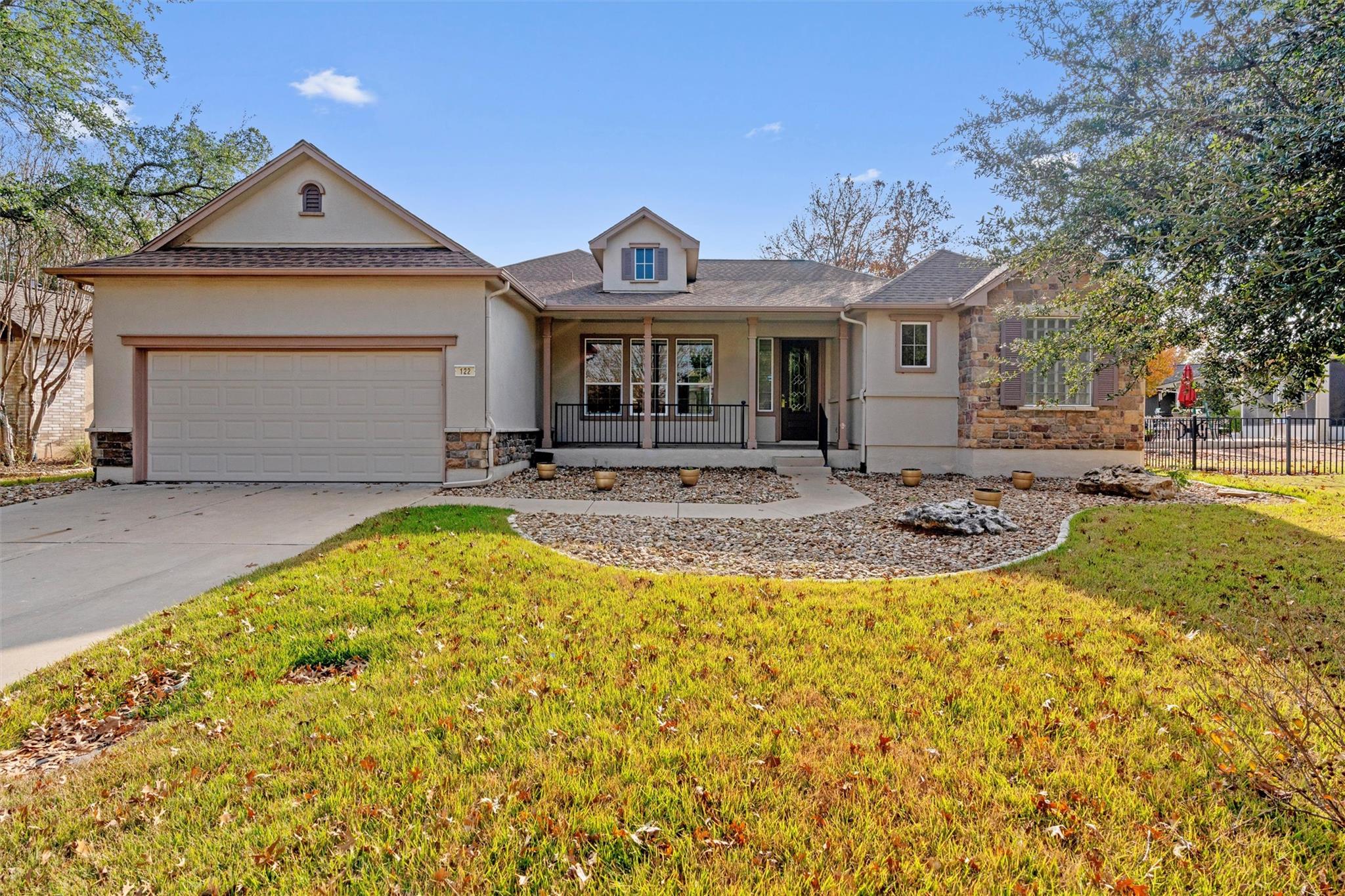 122 Nolan Dr, Georgetown, TX 78633