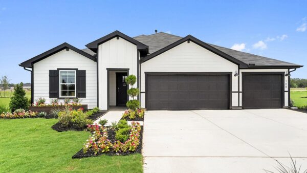 146 Union Pacific Dr, Cedar Creek
