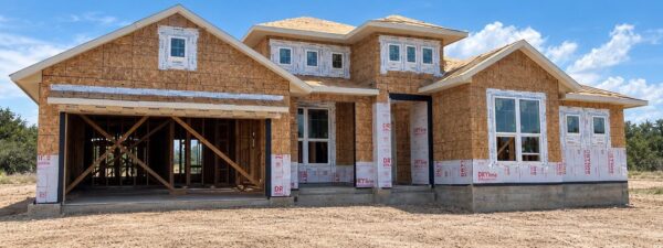 208 Farmer Brook Ln, Kyle
