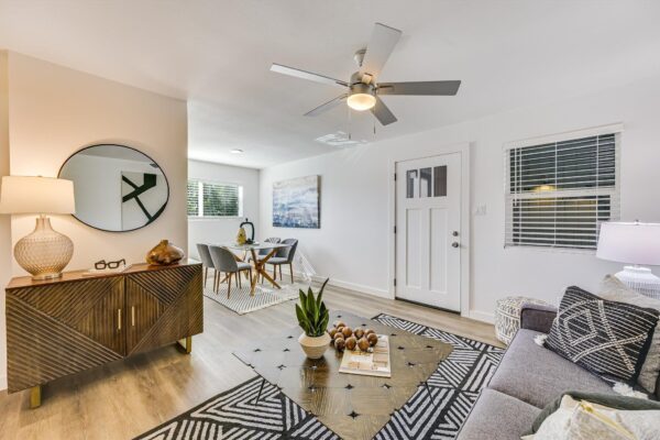 3703 Harmon Ave #206, Austin