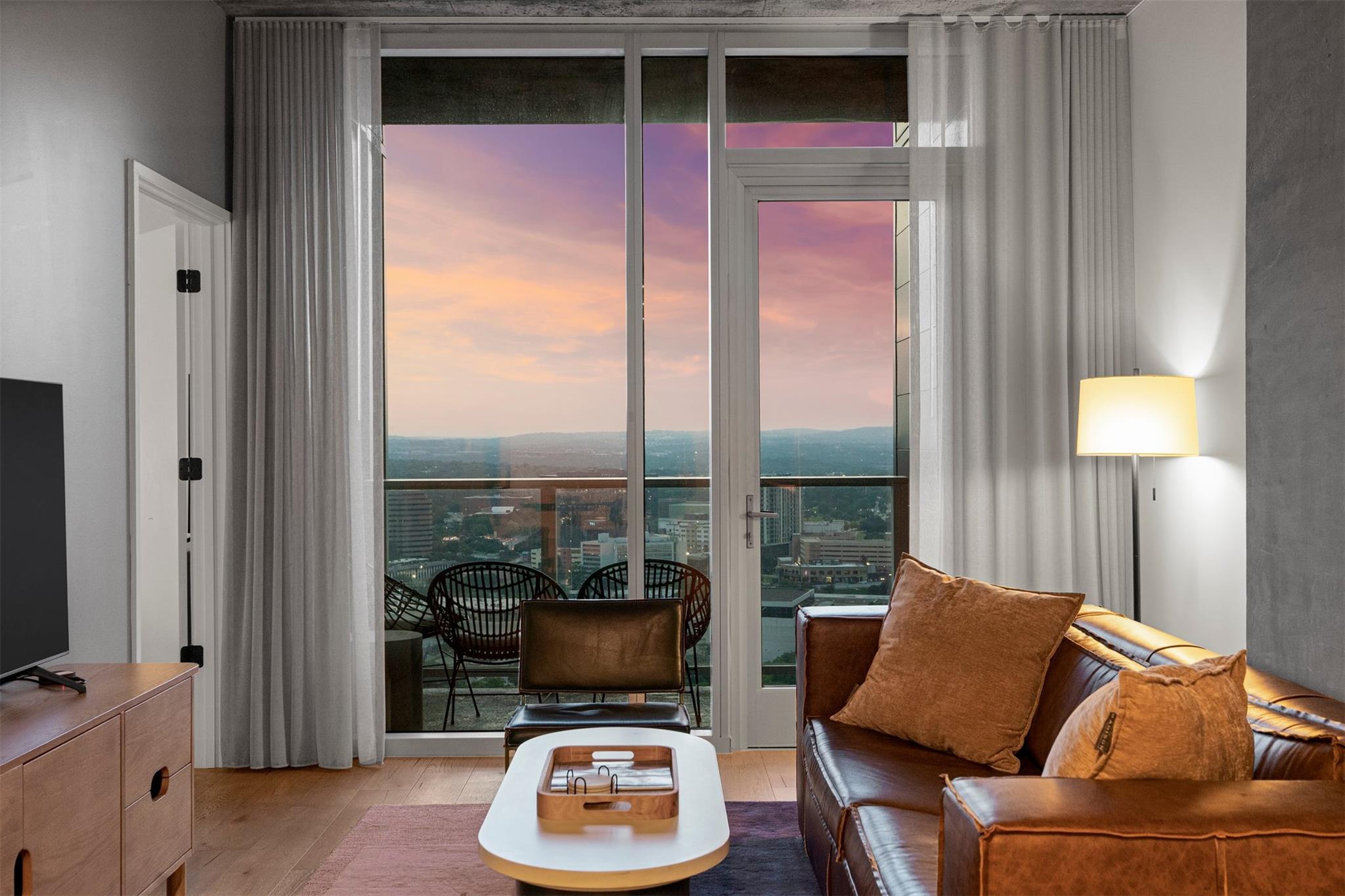 48 East Ave #2911, Austin