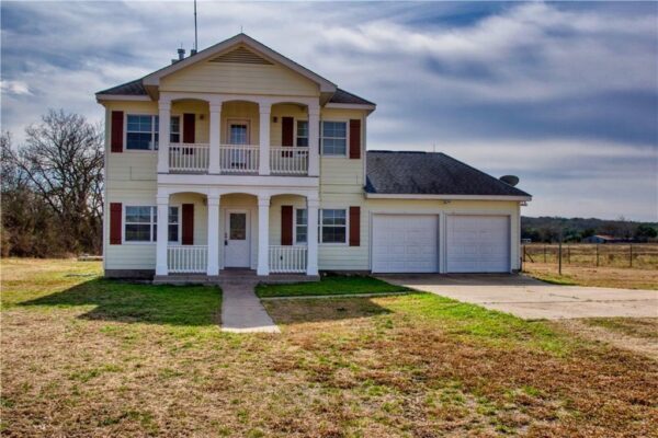 1770 County Road 329 None, Granger