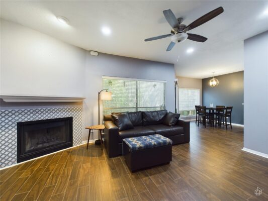 2450 Wickersham Ln #501, Austin