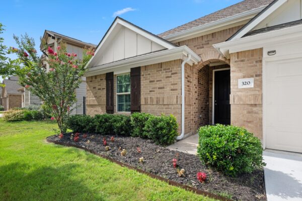 320 Somerville St, Leander