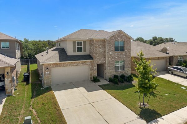 319 Arrowhead Vine St, Leander