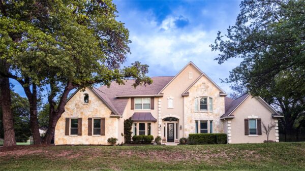 2611 Demona Dr, Austin