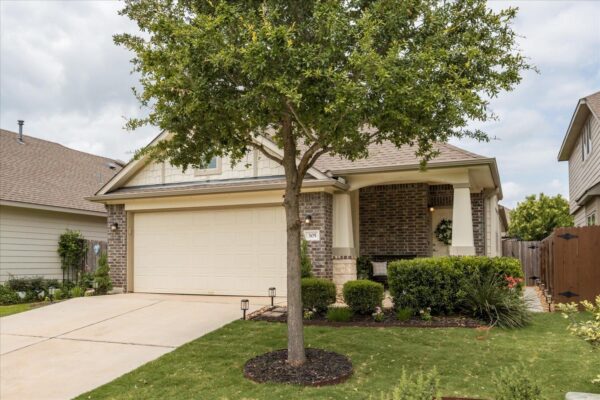 305 Hay Barn St, San Marcos