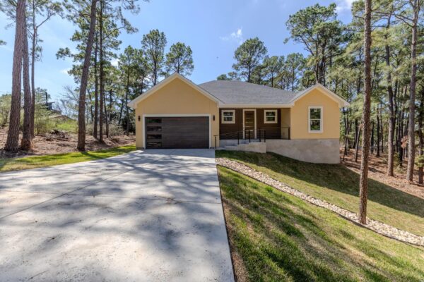 147 Kamakoa Ln, Bastrop