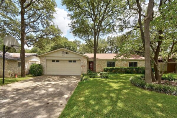 9001 Bubbling Springs Trl, Austin