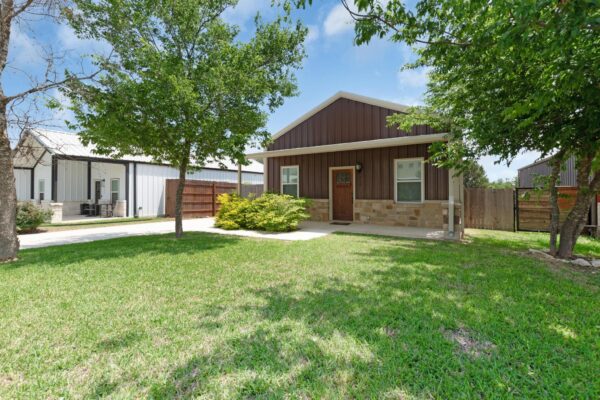 244 Western Ave, Bertram