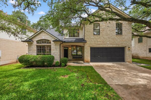 5212 Crystal Water Dr, Austin