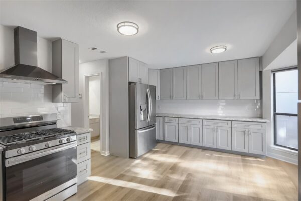 6026 Mount Bonnell Cv, Austin