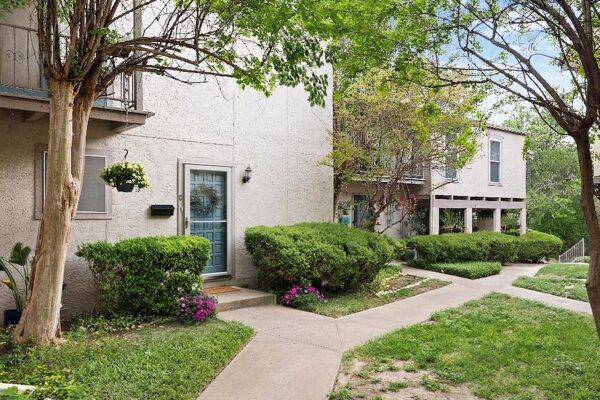 3613 Las Colinas Dr #C, Austin