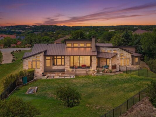 8801 Bellancia Dr, Austin