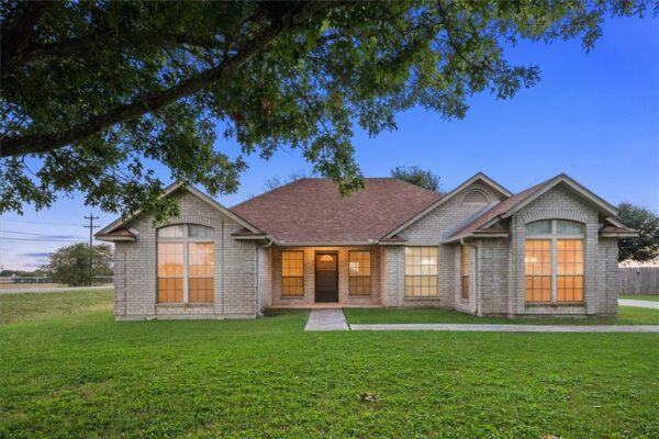 1019 San Jacinto St, Lockhart