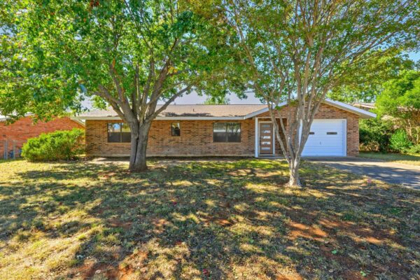 203 Broadmoor Dr, Fredericksburg