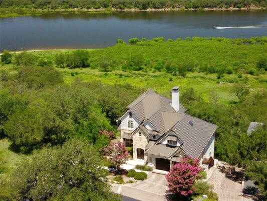 633 Wesley Ridge Dr, Spicewood