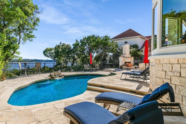 1817 Kingfisher Ridge Cv, Lago Vista