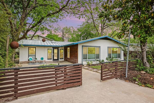 504 Powell Cir, Austin