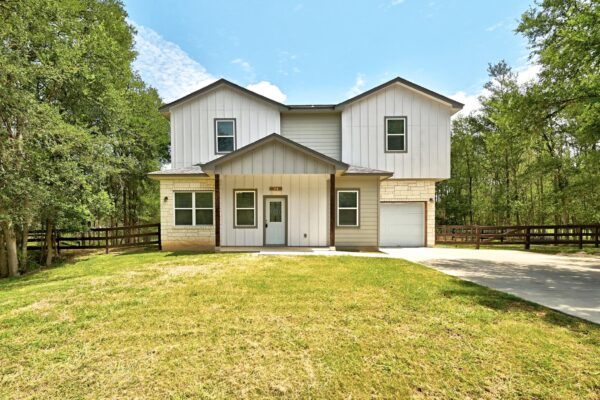 354 Lamaloa Ln, Bastrop
