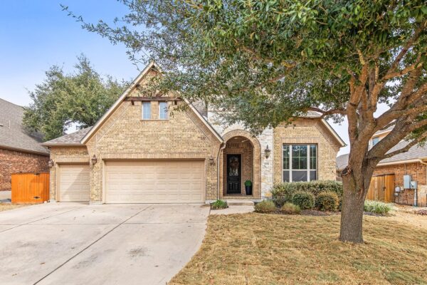 2528 Thunder Horse None, Leander