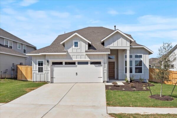 122 Paul Pena Dr, San Marcos