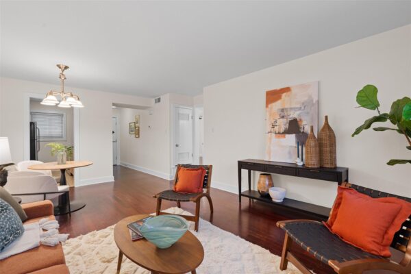 3815 Guadalupe St #204, Austin