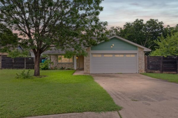 8300 Belclaire Cir, Austin