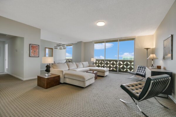 1801 Lavaca St #14-F, Austin