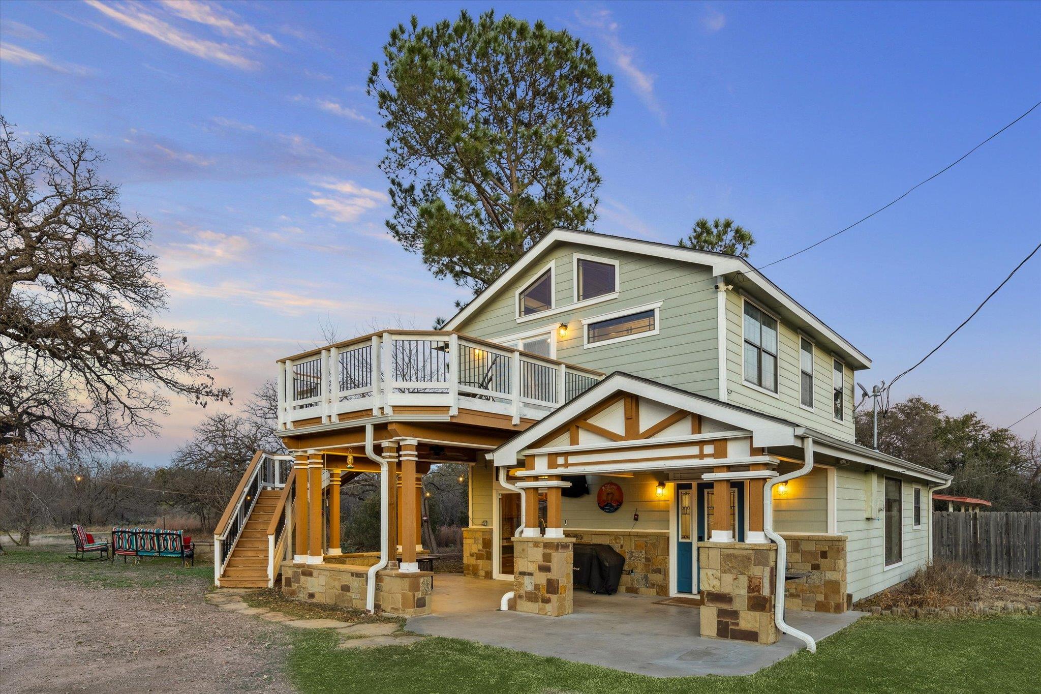 137 Hill Dr, Granite Shoals, TX 78654