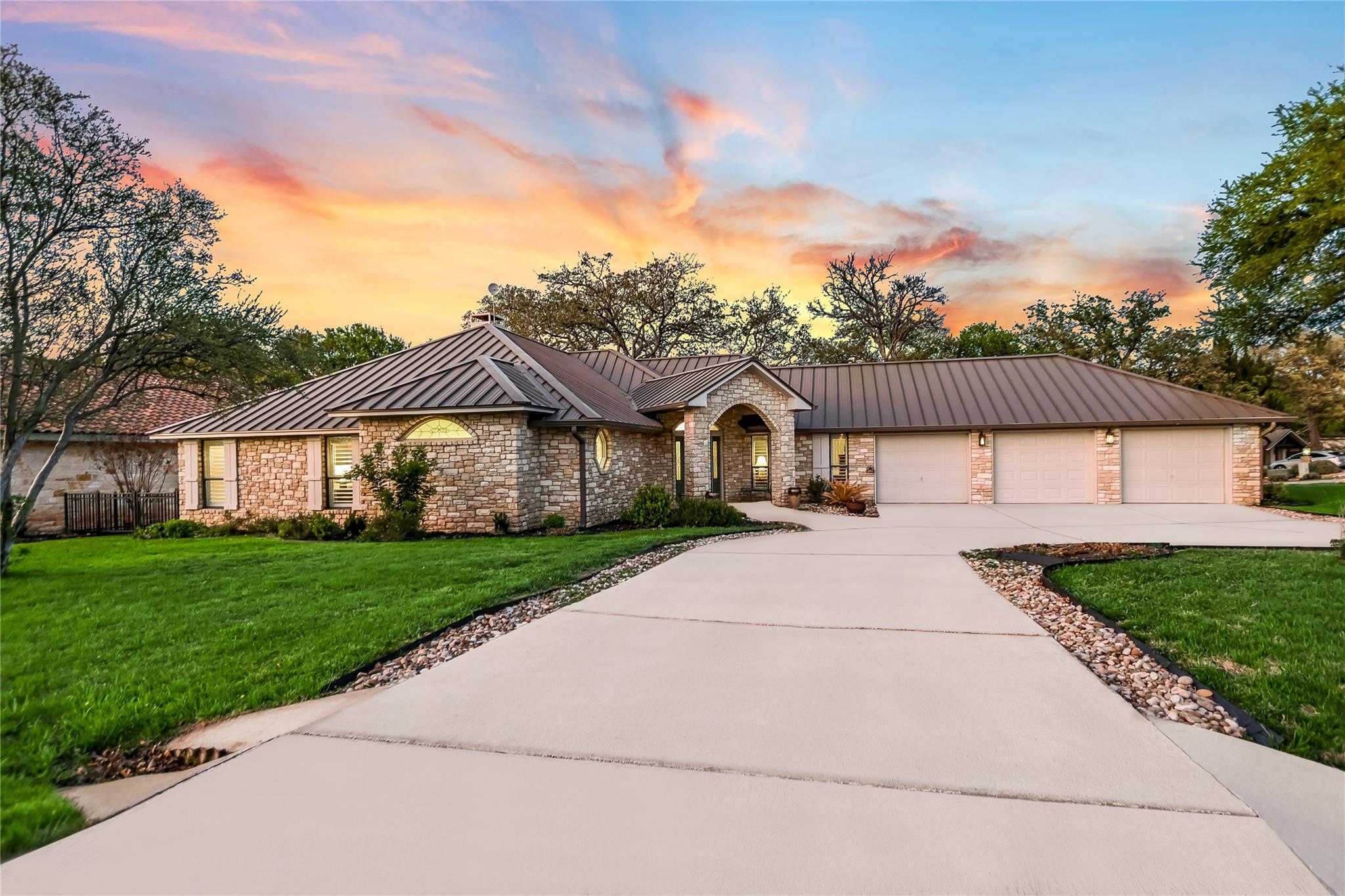 501 Sombrero None, Horseshoe Bay, TX 78657