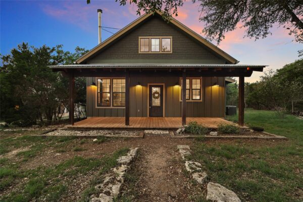 786 Beauchamp Rd, Dripping Springs