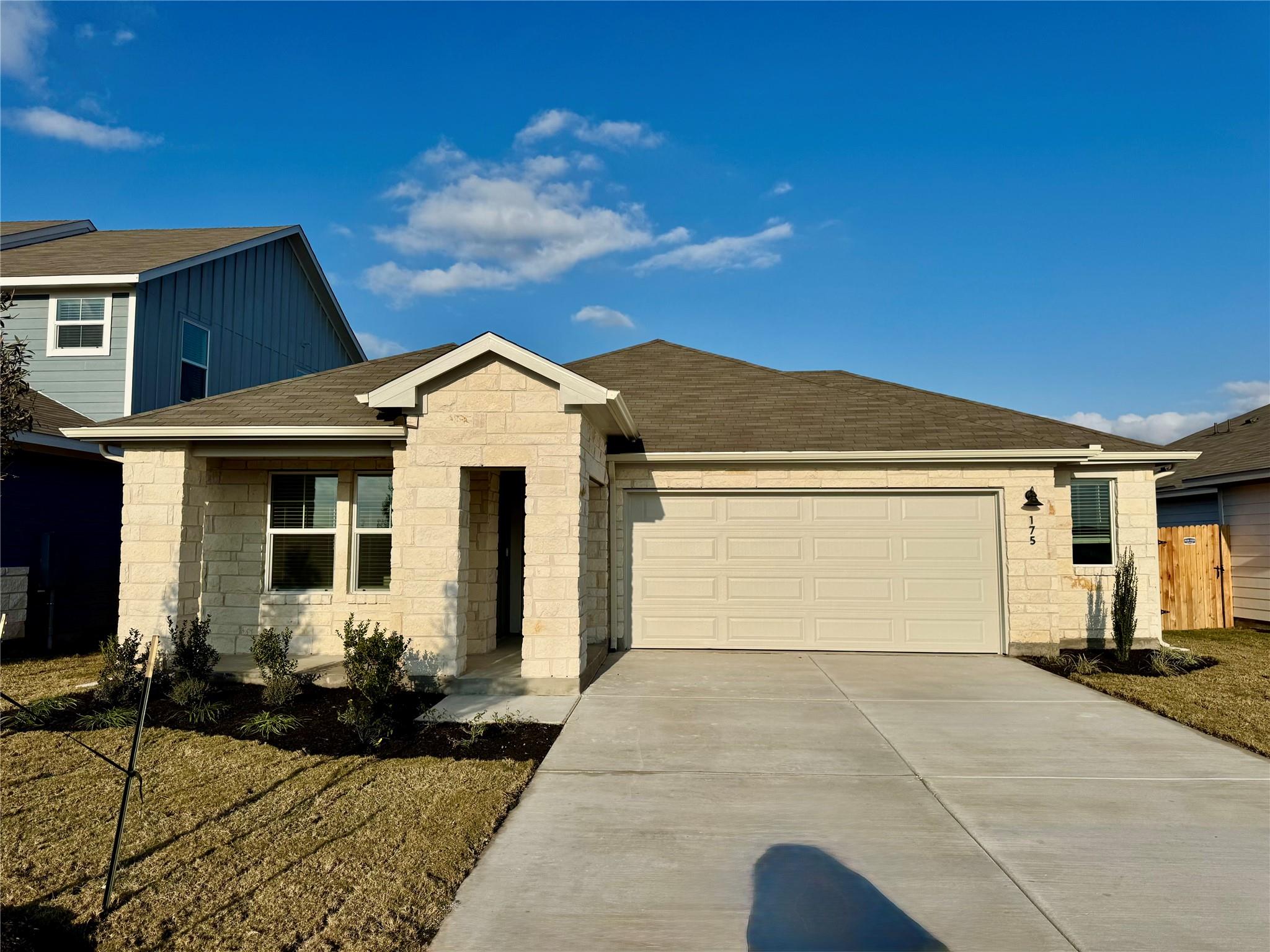 175 Fossil Dr, Kyle, TX 78640
