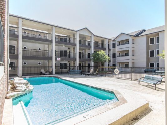 501 W 26th St #117, Austin
