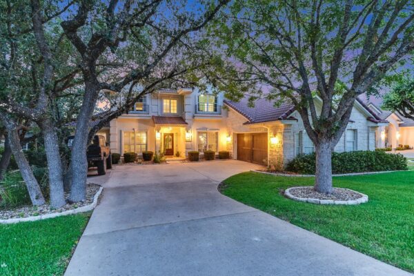 43 LOST MEADOW Trl, The Hills