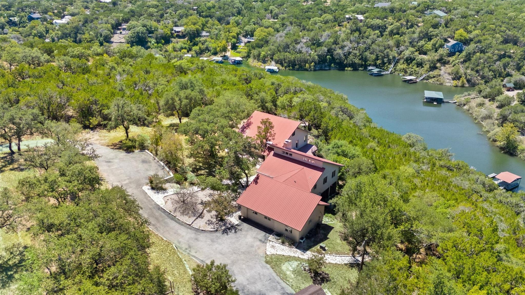 18205 Ridge Rd, Lago Vista, TX 78645