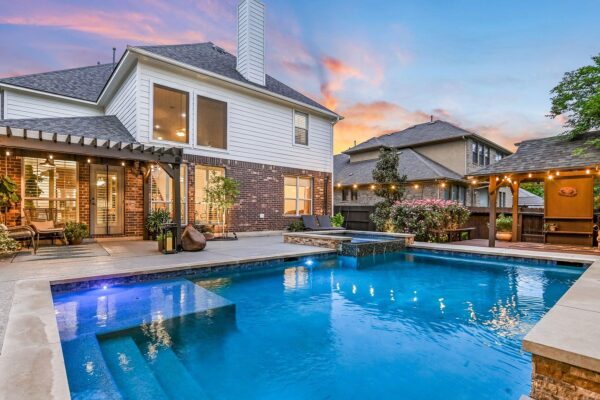 2417 Turtle Mountain Bnd, Austin
