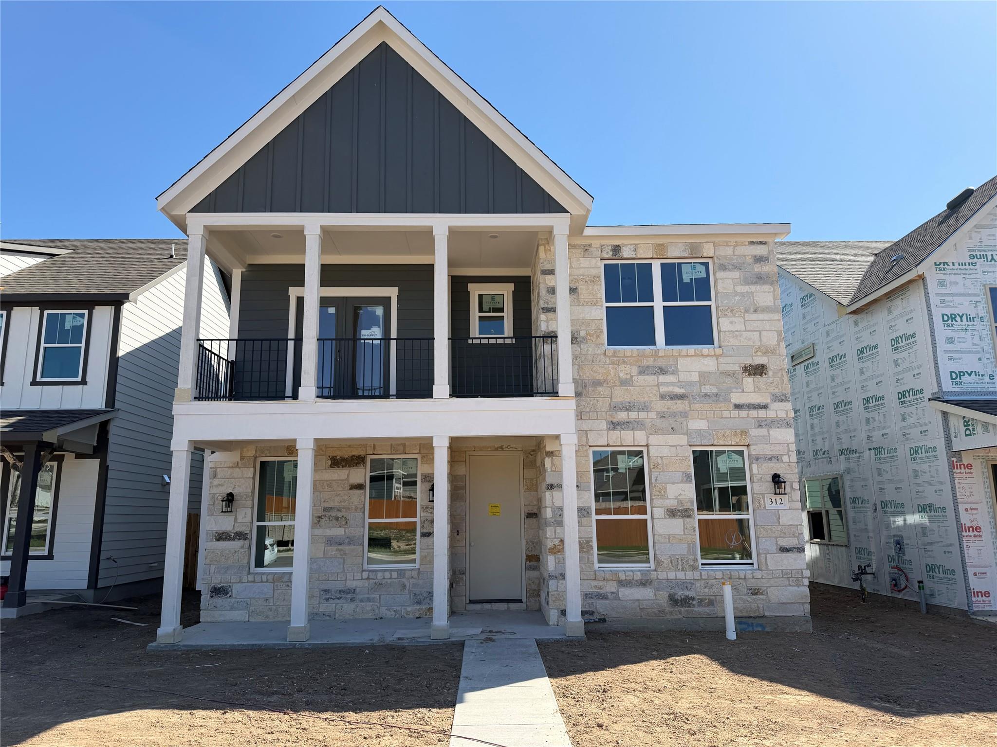 312 Leeland Dr, Liberty Hill, TX 78642