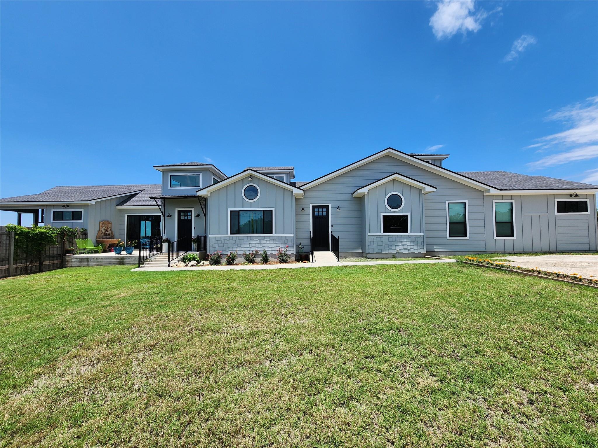 19407 Apple Springs Dr, Leander