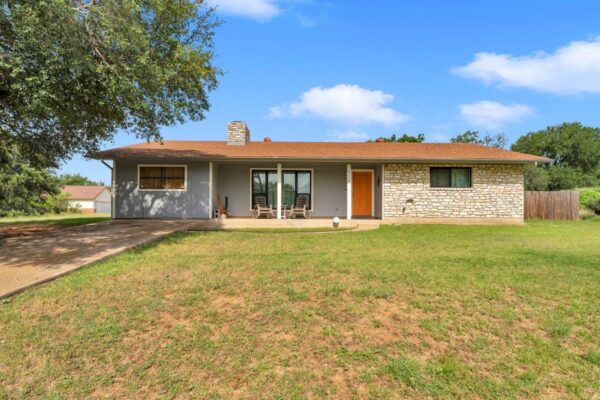 2208 Belaire Dr, Granite Shoals